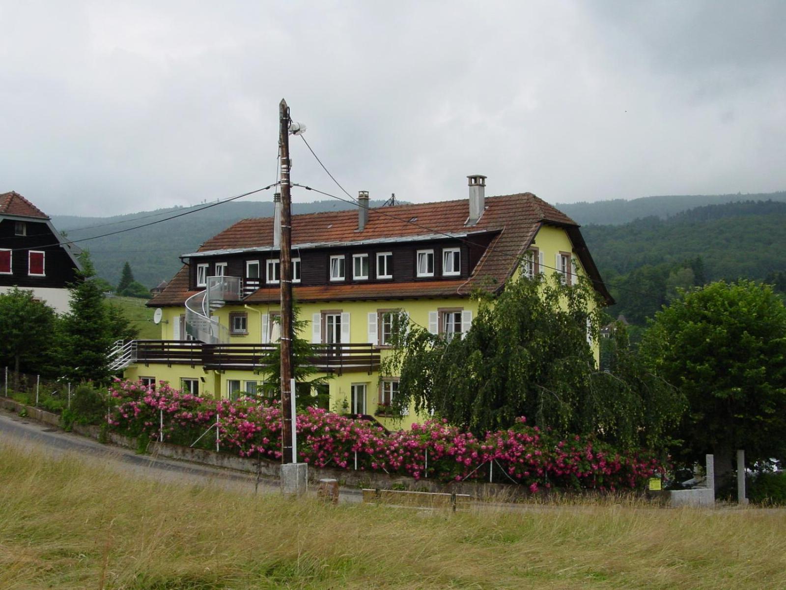 Hotel Marchal Ле-Овальд Экстерьер фото