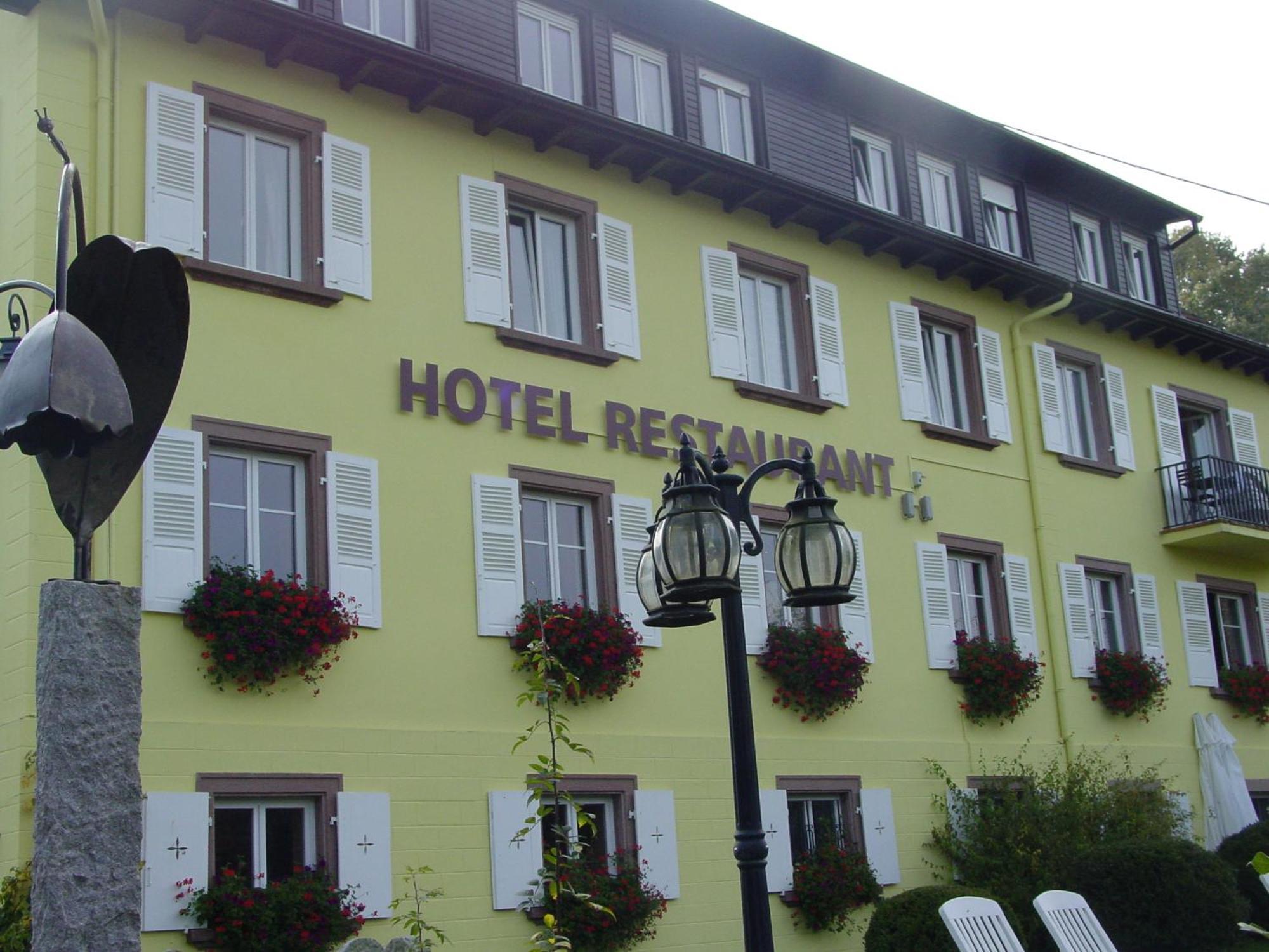 Hotel Marchal Ле-Овальд Экстерьер фото